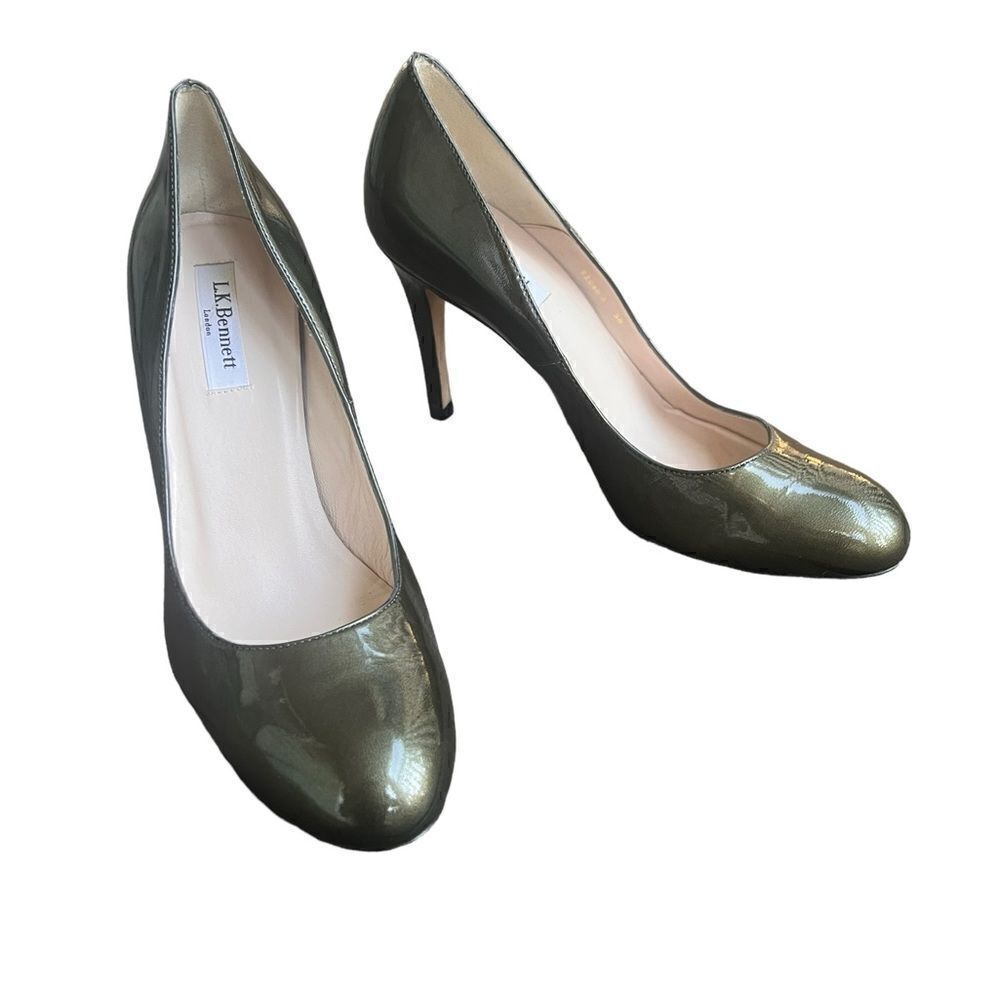 LK BENNETT STILA COURTS OLIVE PATENT ROUND HEELS PUMPS 39